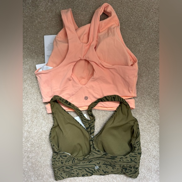 Athleta Set of 2 bras Conscious crop & transcend plunge D-DD+ Size S Like new - Picture 12 of 15